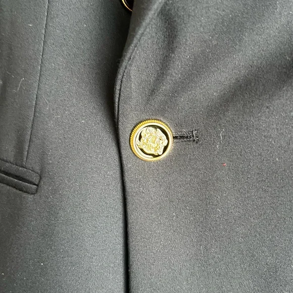 Zara Women's Double-Breasted Navy Blazer - Picture 2 of 3